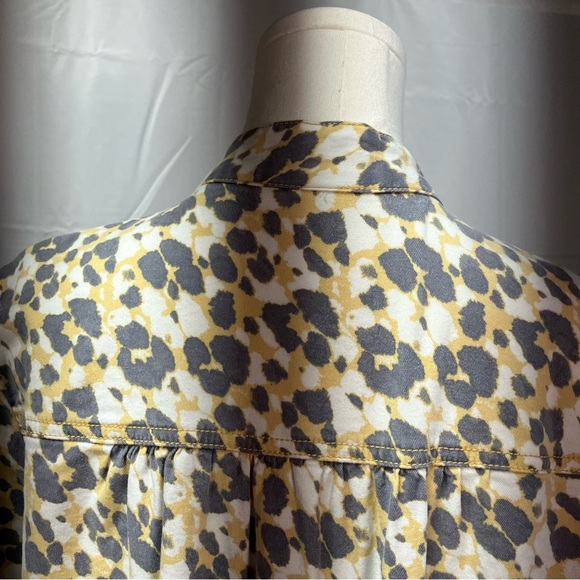 Cabi Providence Shirt Jacket #5854 Gray White Yellow‎ Print spring Woman’s large - Picture 8 of 15